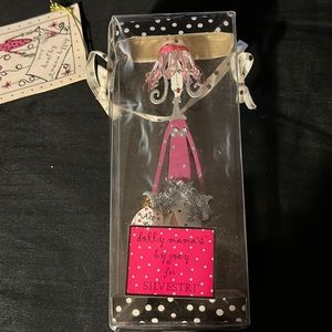 Dolly Mamas by Joey for Silvestri ornament